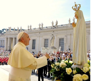papa com a imagem de ns fatima