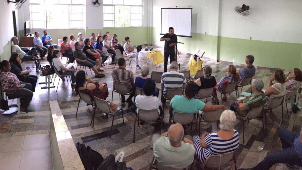 Palestra do professor de Teologia e Filosofia, Bruno Cezar.